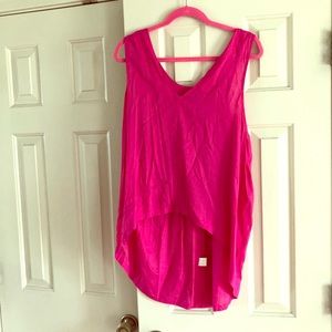 Pink sleeveless top